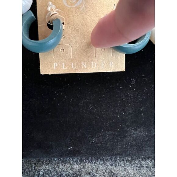 PLUNDER BLUE HALF HOOP EARRINGS NWT - Picture 4 of 4